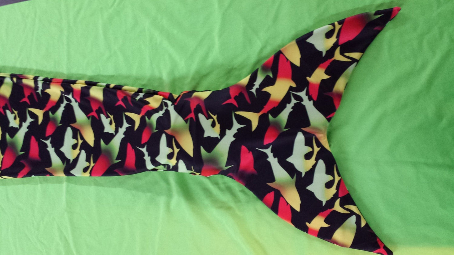 Shark Tail ! Swimmable / Walkable with Invisible Zipper Bottom ! ADD Monofin !
